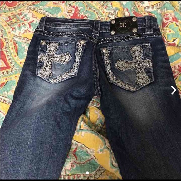 Like new miss me jeans 27x32