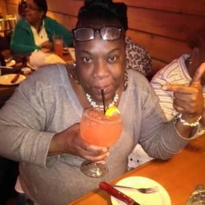 Meet your Posher, Maxine