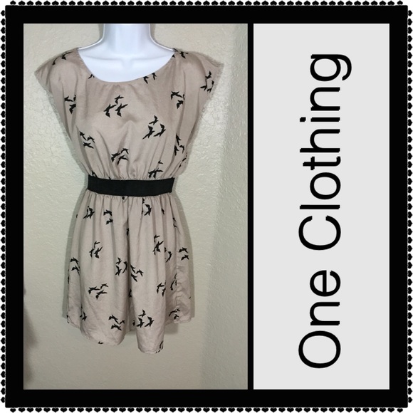 one clothing Dresses & Skirts - One Clothing Bird Dress Size Small 🕊