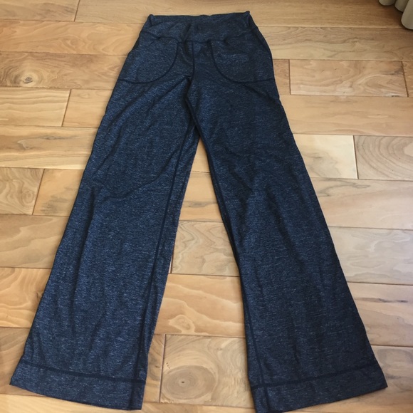 lulu lemon bootcut yoga pants - Picture 1 of 4