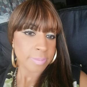 Meet your Posher, Danna brown