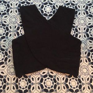 LF Emma & Sam Black Criss Cross Crop Top-Size XS