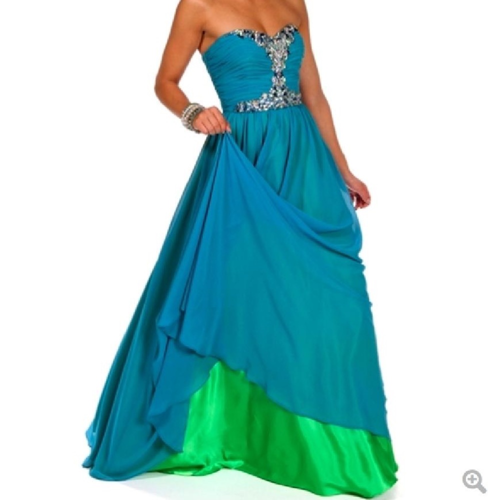 💕SALE💕 Blue Prom Dress