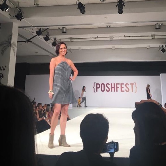 Taupe Faux Suede Boot size 6 - Picture 2 of 4