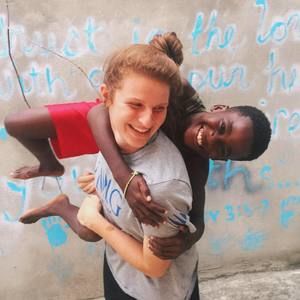 Meet your Posher, Jessica
