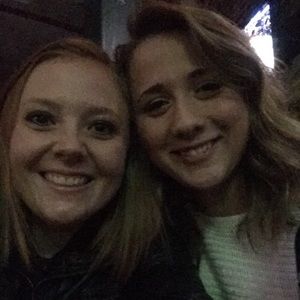 Meet your Posher, Amber