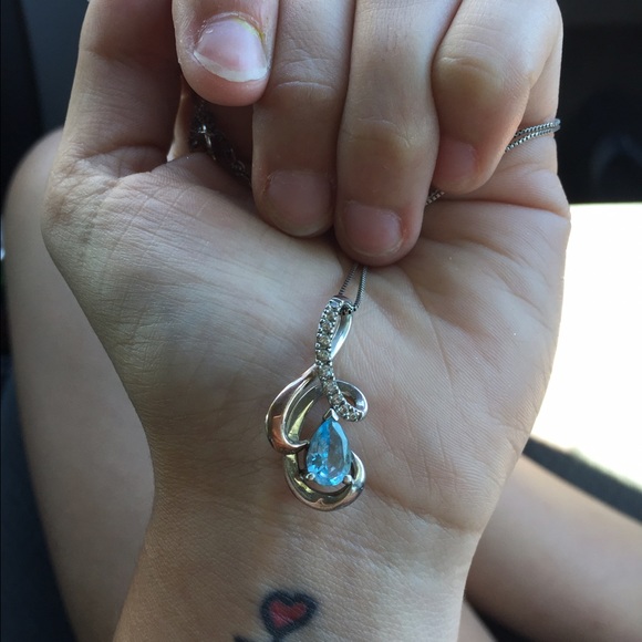 Kay Jewelers necklace