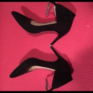 Black suede Nine West ankle belt pumps