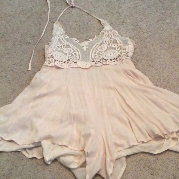 Fashion nova romper. Never worn.