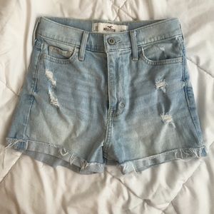 Hollister High waisted Jean shorts