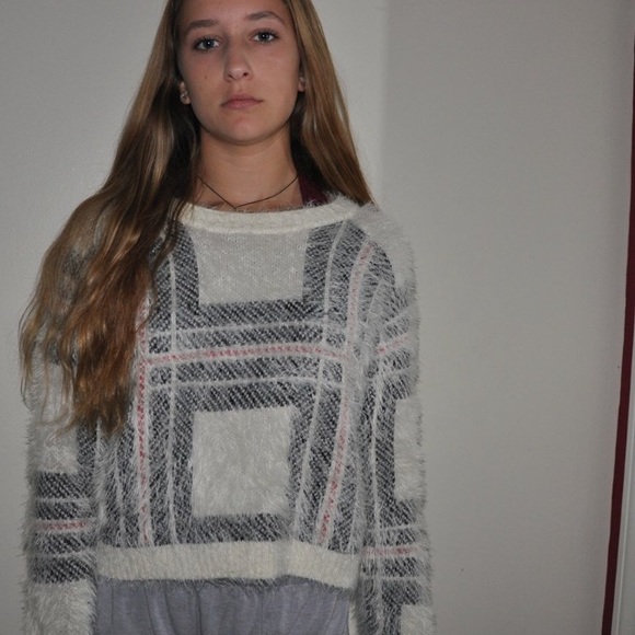 Designed Ultra Comfortable furry sweater