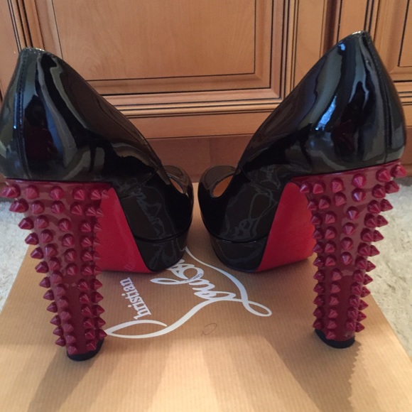 100% Authentic Christian Louboutin Bianca Shoe - Picture 2 of 4