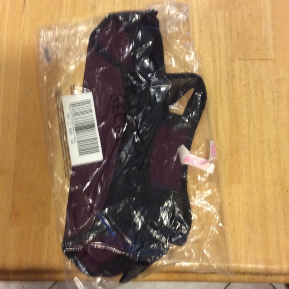 Pink Sports bra - Picture 2 of 3