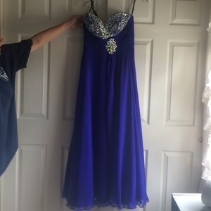 Prom dress