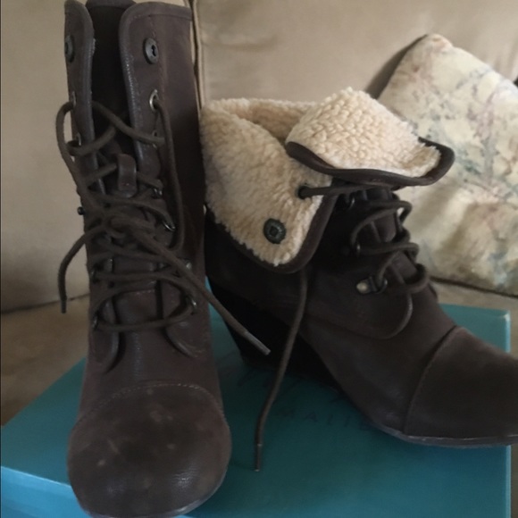 Blowfish boots