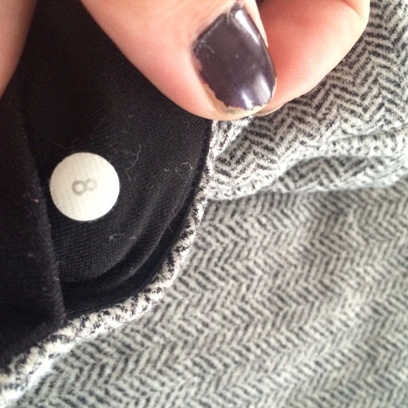 Lululemon ghost herringbone crop pants size 8