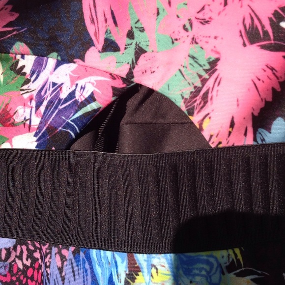 Gorgeous colorful Milly dress--mini peek a boo 10 - Picture 2 of 4