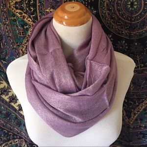 Sparkling Lurex Infinity Scarf - Lilac
