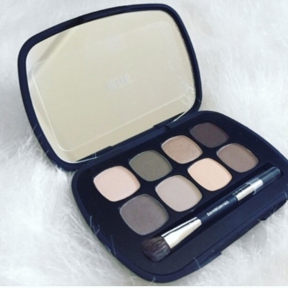 bareMinerals Other - •bareMinerals eyeshadow palette•