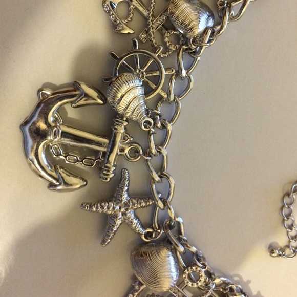 Nautical charm necklace - Picture 4 of 4