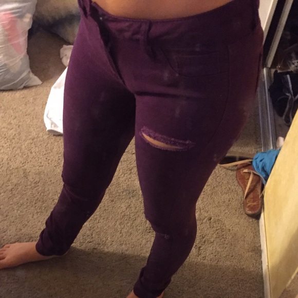 Maroon pants with rips