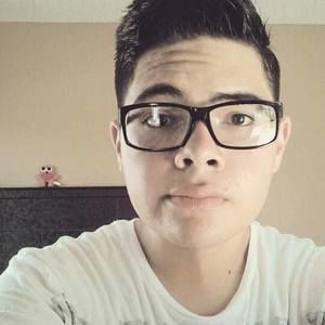 Meet your Posher, Javier