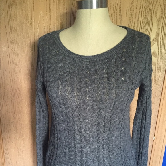Gray American Eagle knit Sweater