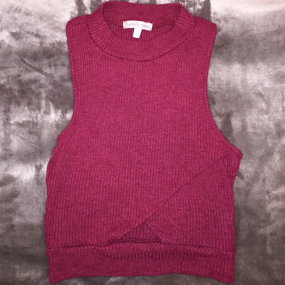 Maroon crop top