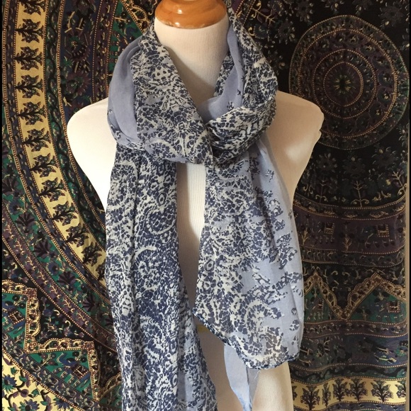 Baroque Print Scarf -Blue