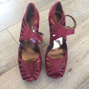 Jessica Simpson Platforms