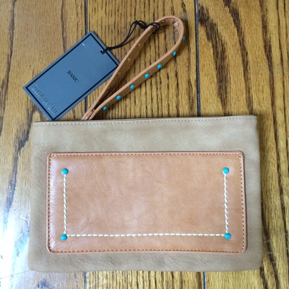 Shiraleah Wristlet New