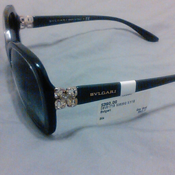 Large "posh style" Bvlgari glasses w/ Swarovski
