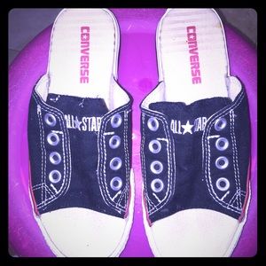 women's converse slip on sneaker