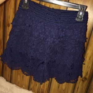Crotchet shorts
