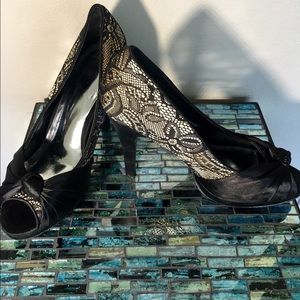 Size 9. Cathy Jean black lace, nude heels.