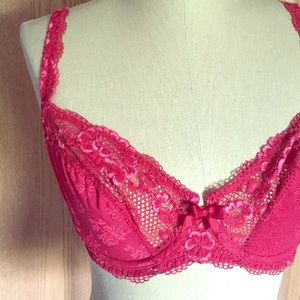 Red Vintage Chantelle Bra
