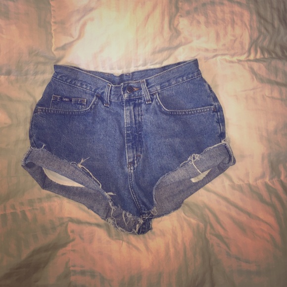 Lee high rise frayed Jean shorts