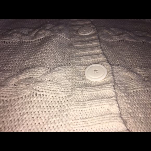 Heavy Sweater - Picture 3 of 3