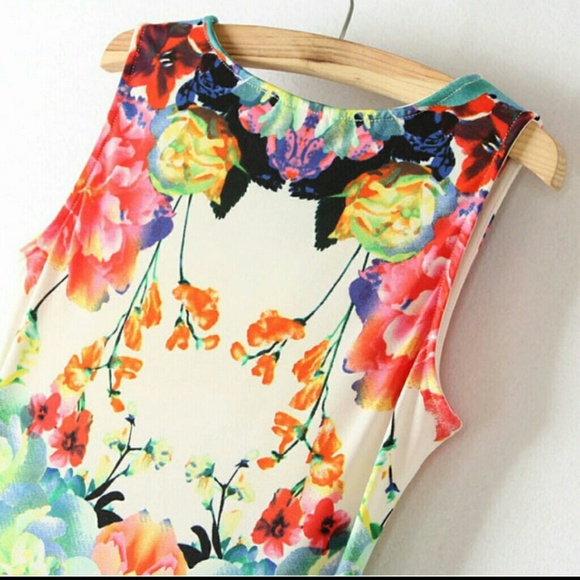 🍒 STUNNING COLORFUL DRESS - Picture 2 of 3