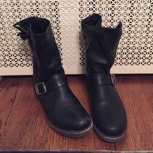 Women's Frye Veronica Shortie Slouchy Boot Black