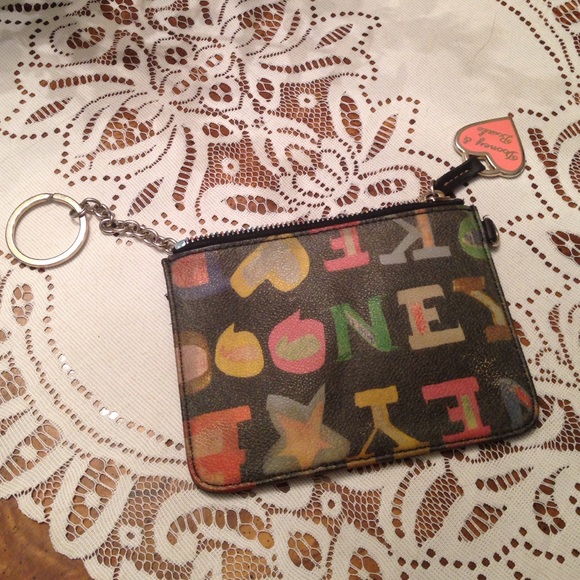 💟Vinatge Dooney & Bourke Wallet💟