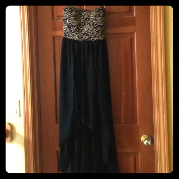 MyMichelle Black and Bold Occasion Dress