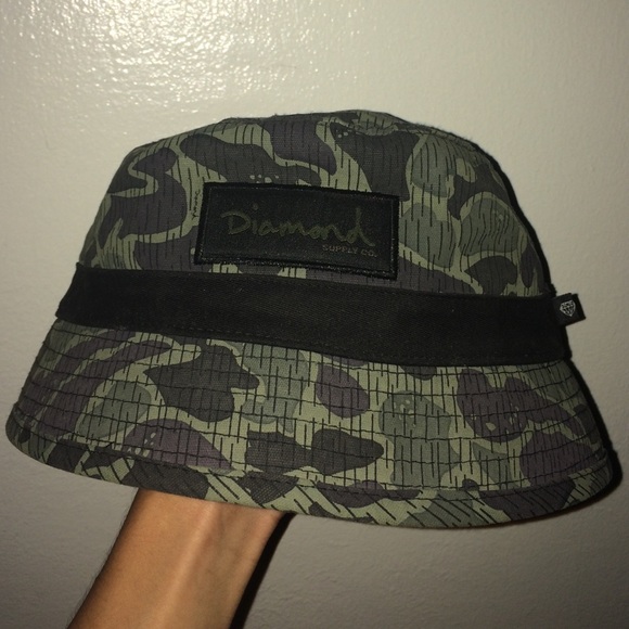 Diamond Supply co. Bucket hat