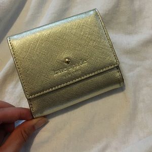 NWT Kate Spade Wallet