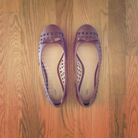 Sole Society Brown Flats
