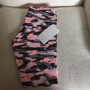 Women's Lululemon Wunder Under Pant