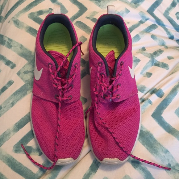 Nike shoes