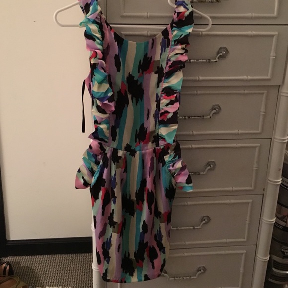 Colorful backless dress
