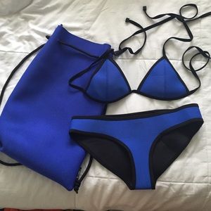 Triangl Royal blue bikini!