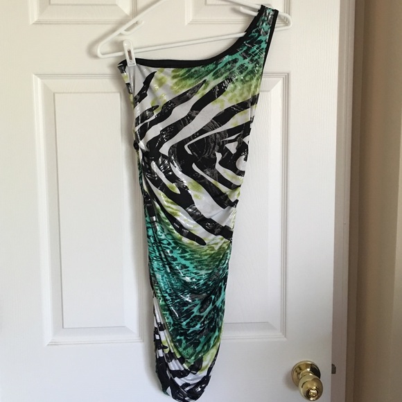 One strapped dress
